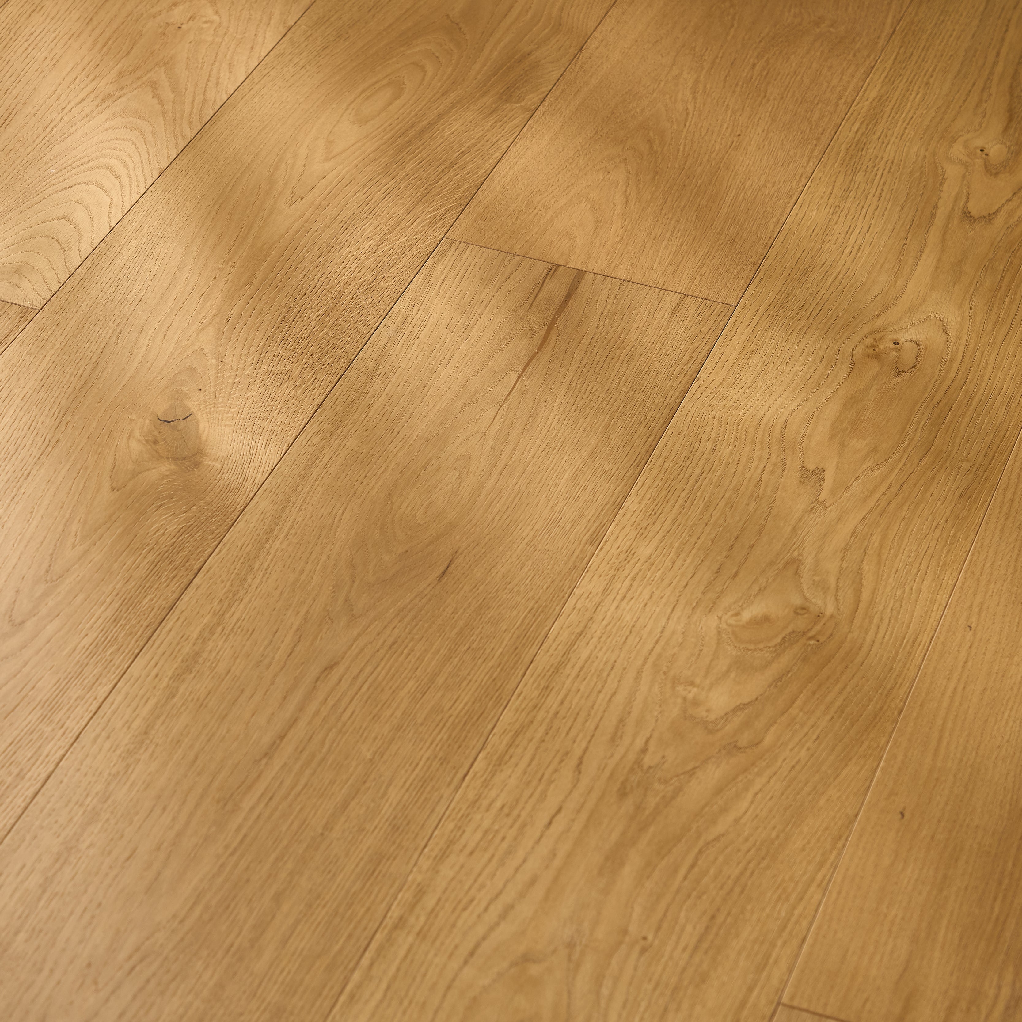 The Mirror of Mindfulness: Reflections in Raw Wood